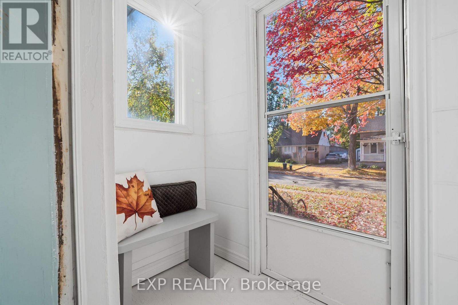 264 Douglas Street Property Photo 13