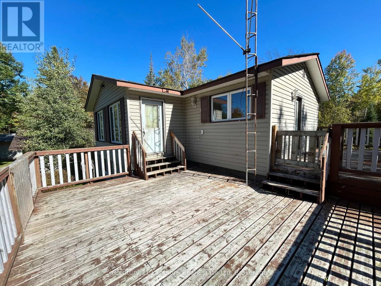 67 Rockhaven Crescent Property Photo 4