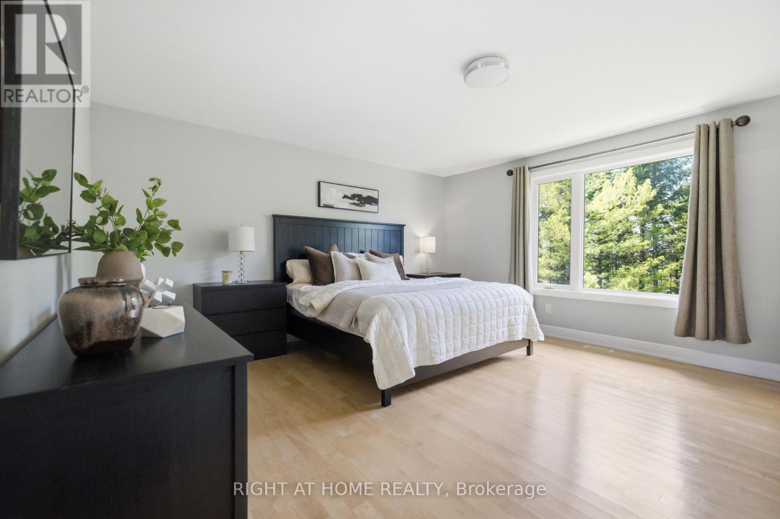 122 Ridgemont Drive Property Photo 8