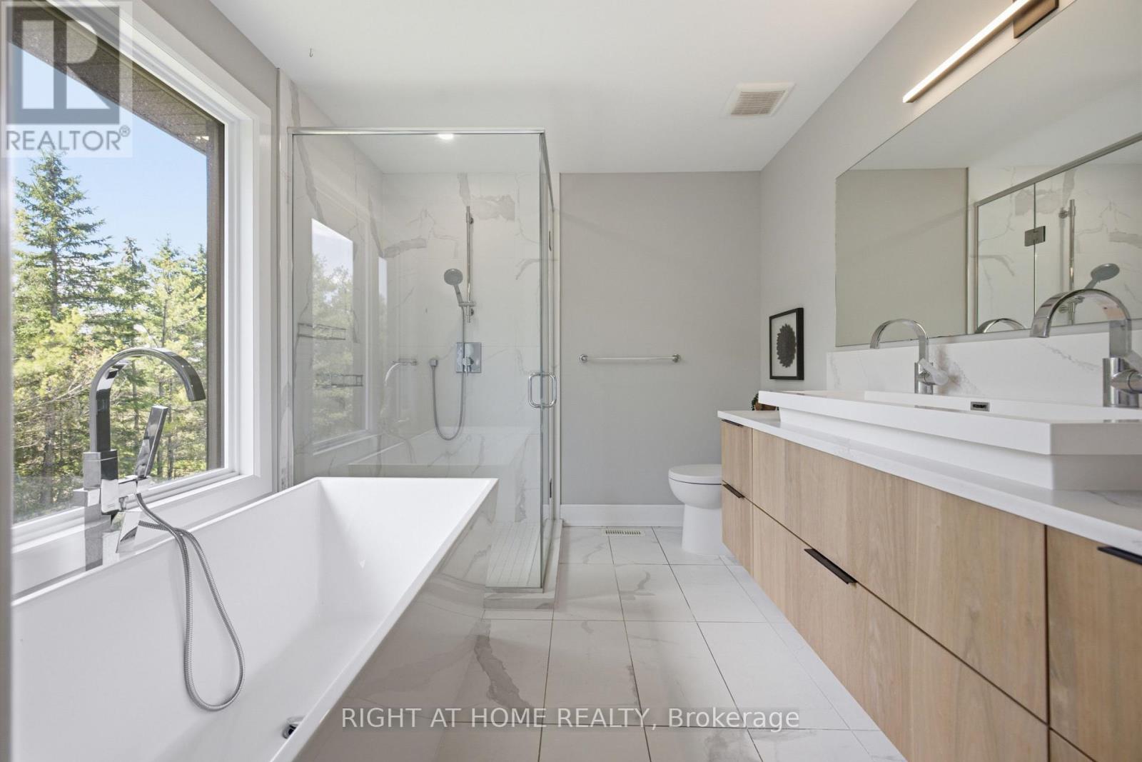 122 Ridgemont Drive Property Photo 10