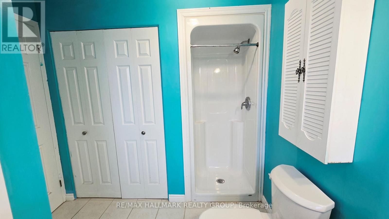 860 Munro Drive Property Photo 24