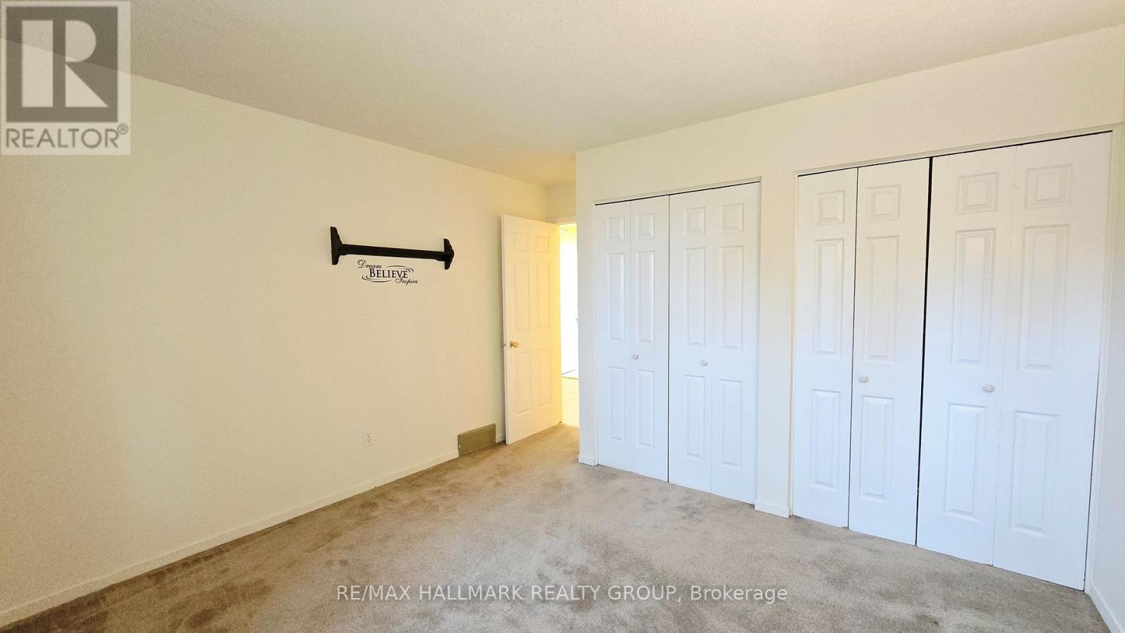 860 Munro Drive Property Photo 28