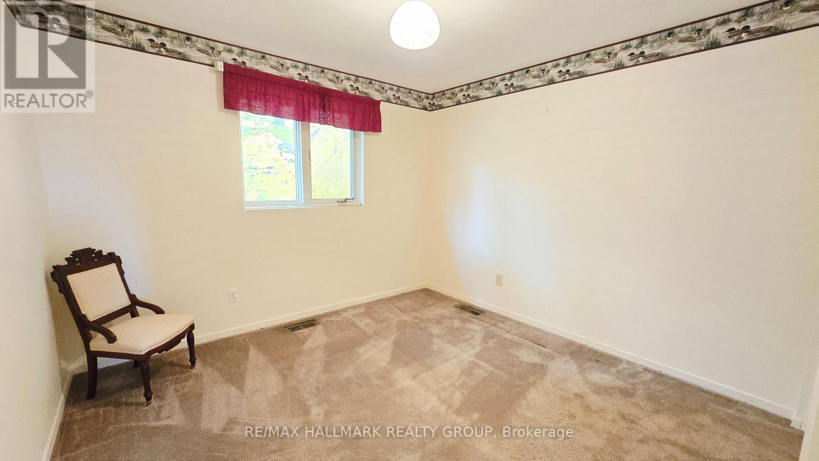 860 Munro Drive Property Photo 29
