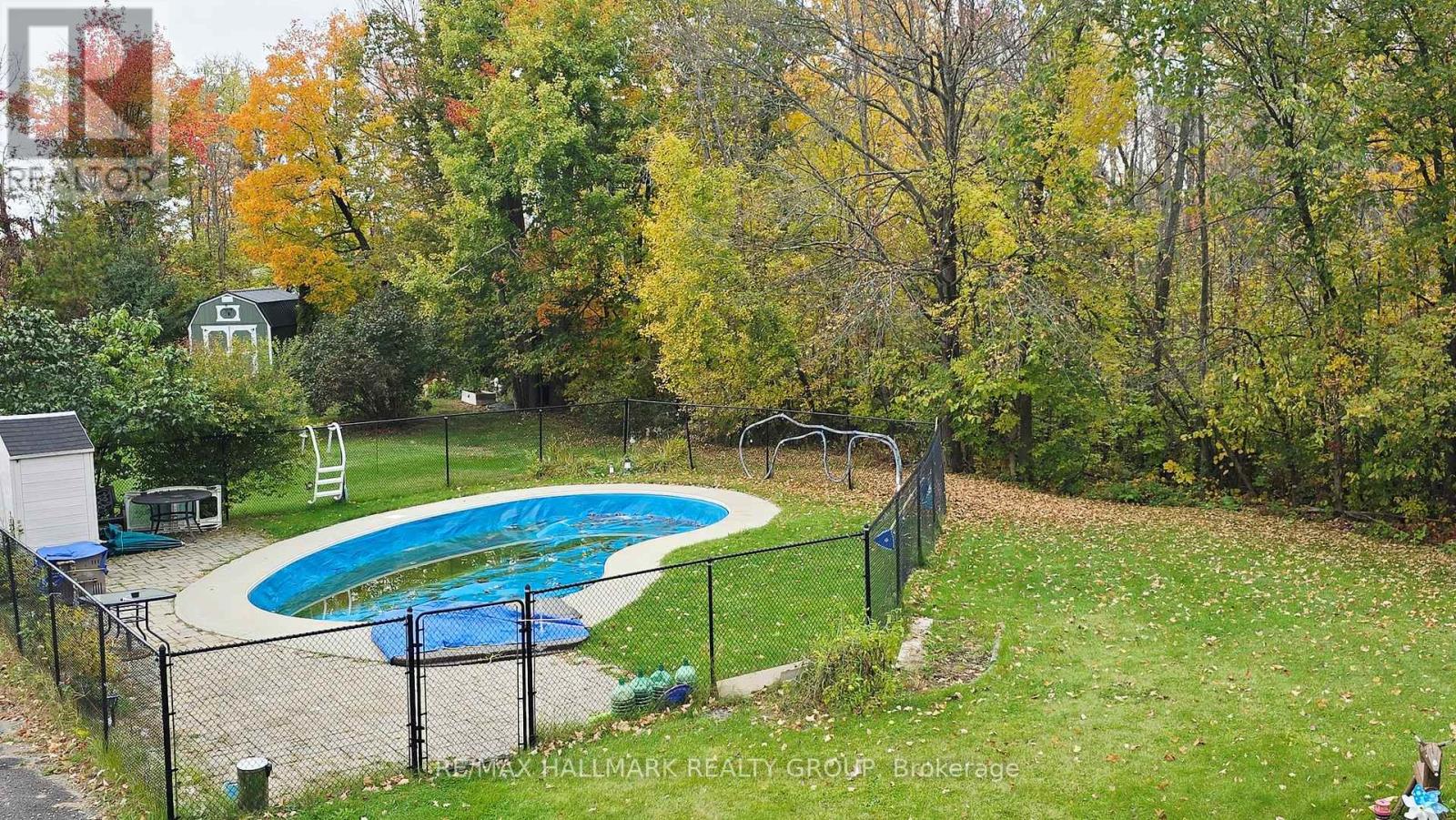 860 Munro Drive Property Photo 43