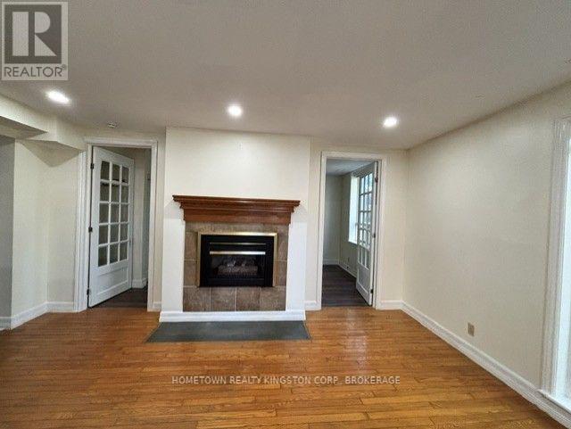 970 Killarney Crescent Property Photo 11