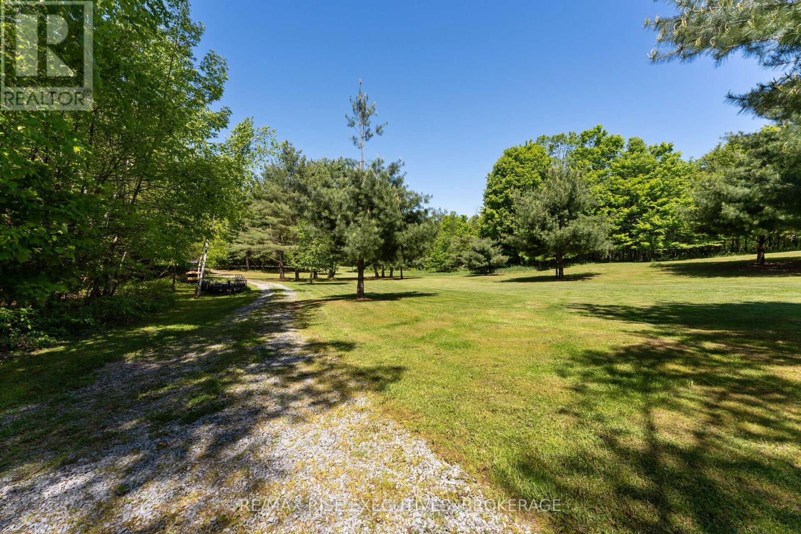 Pt 2 Spring Mill Lane Property Photo 9