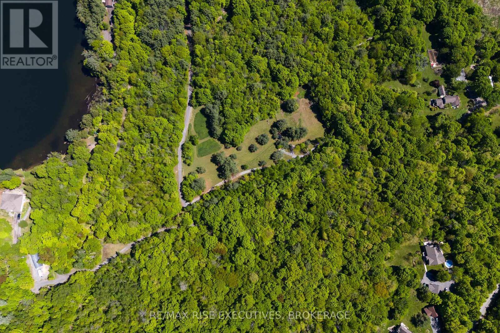 Pt 2 Spring Mill Lane Property Photo 13