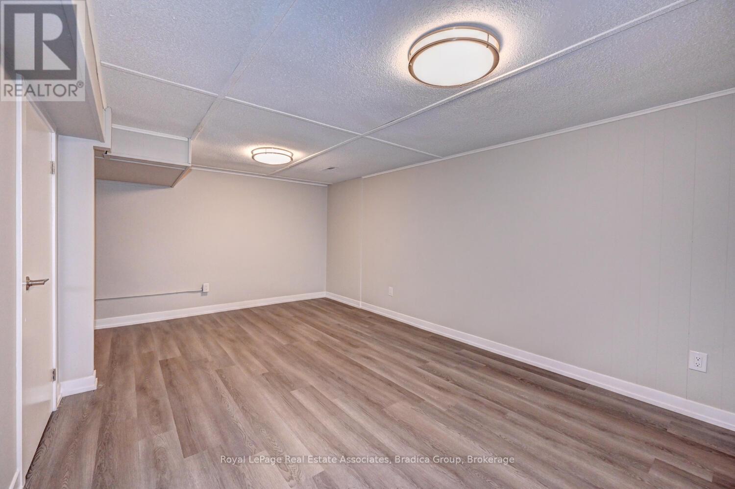 110 Conway Drive Property Photo 25