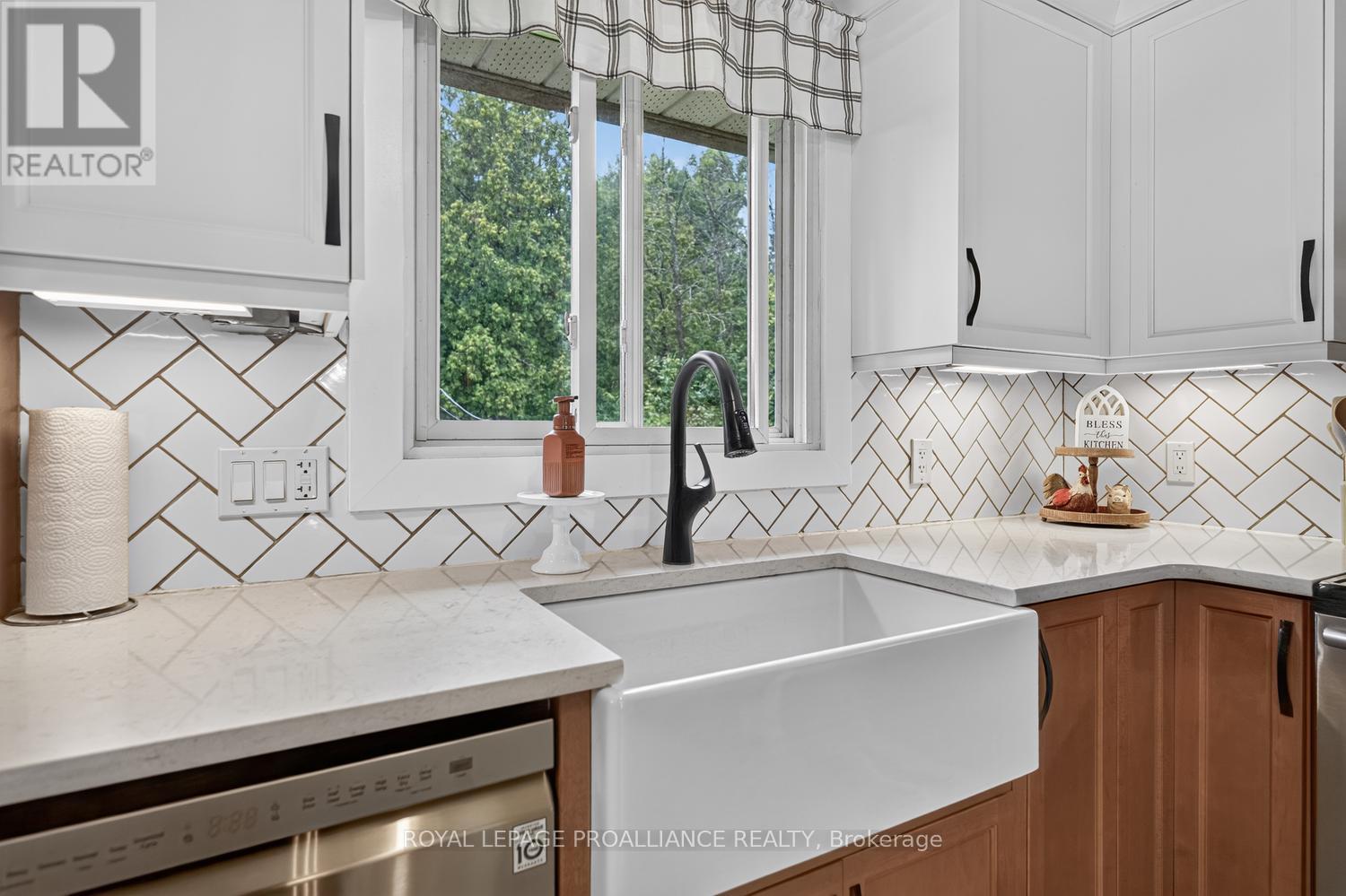 2950 Merwin Lane Property Photo 16