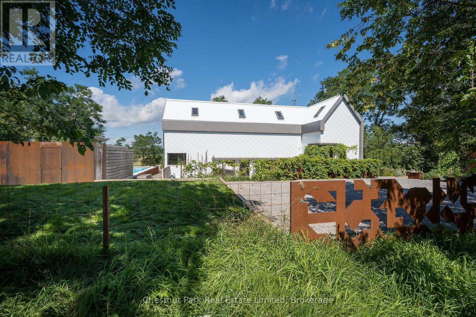 82 Wilson Road Property Photo 2