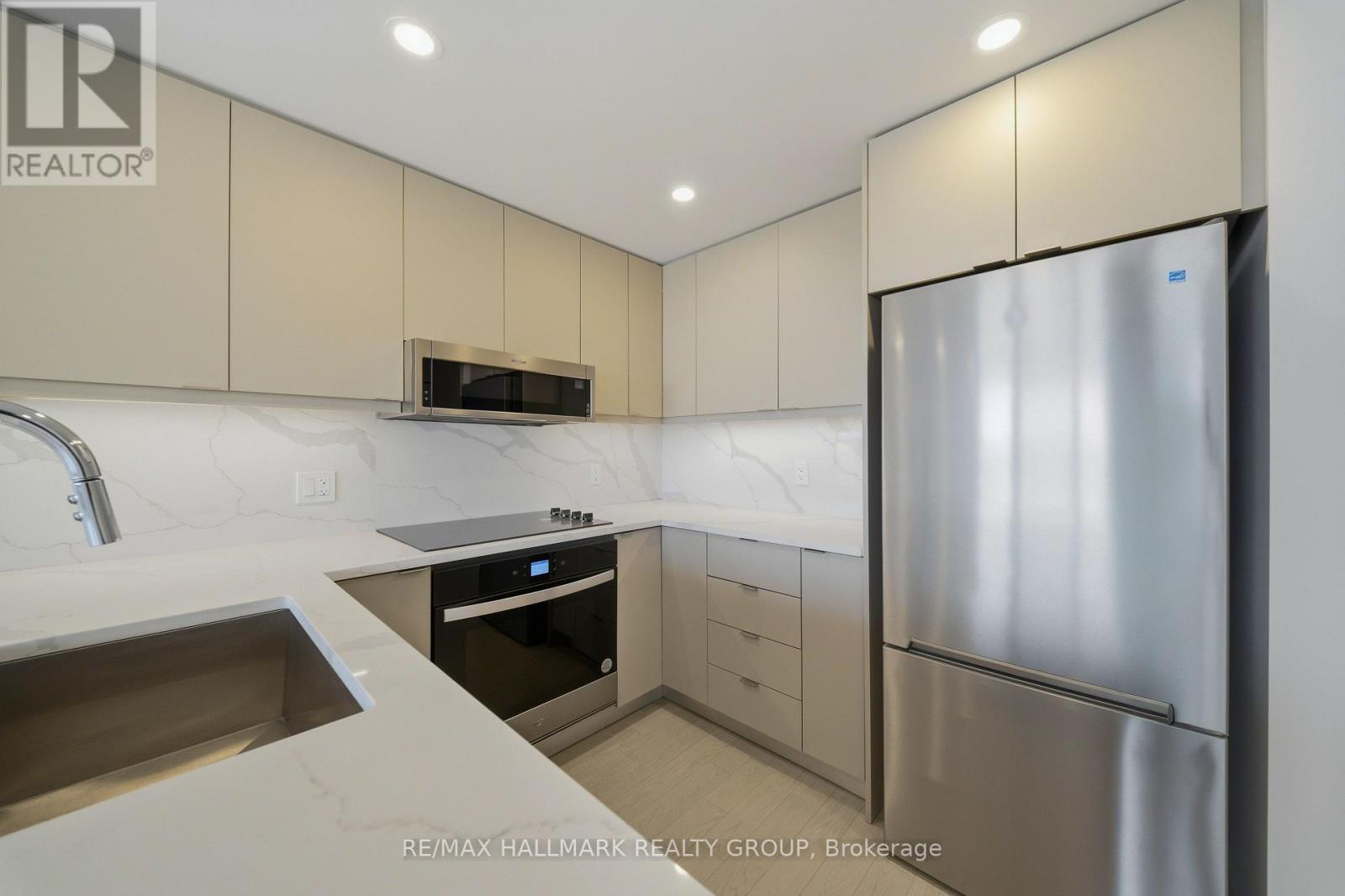 2603 - 180 George Street Property Photo 6