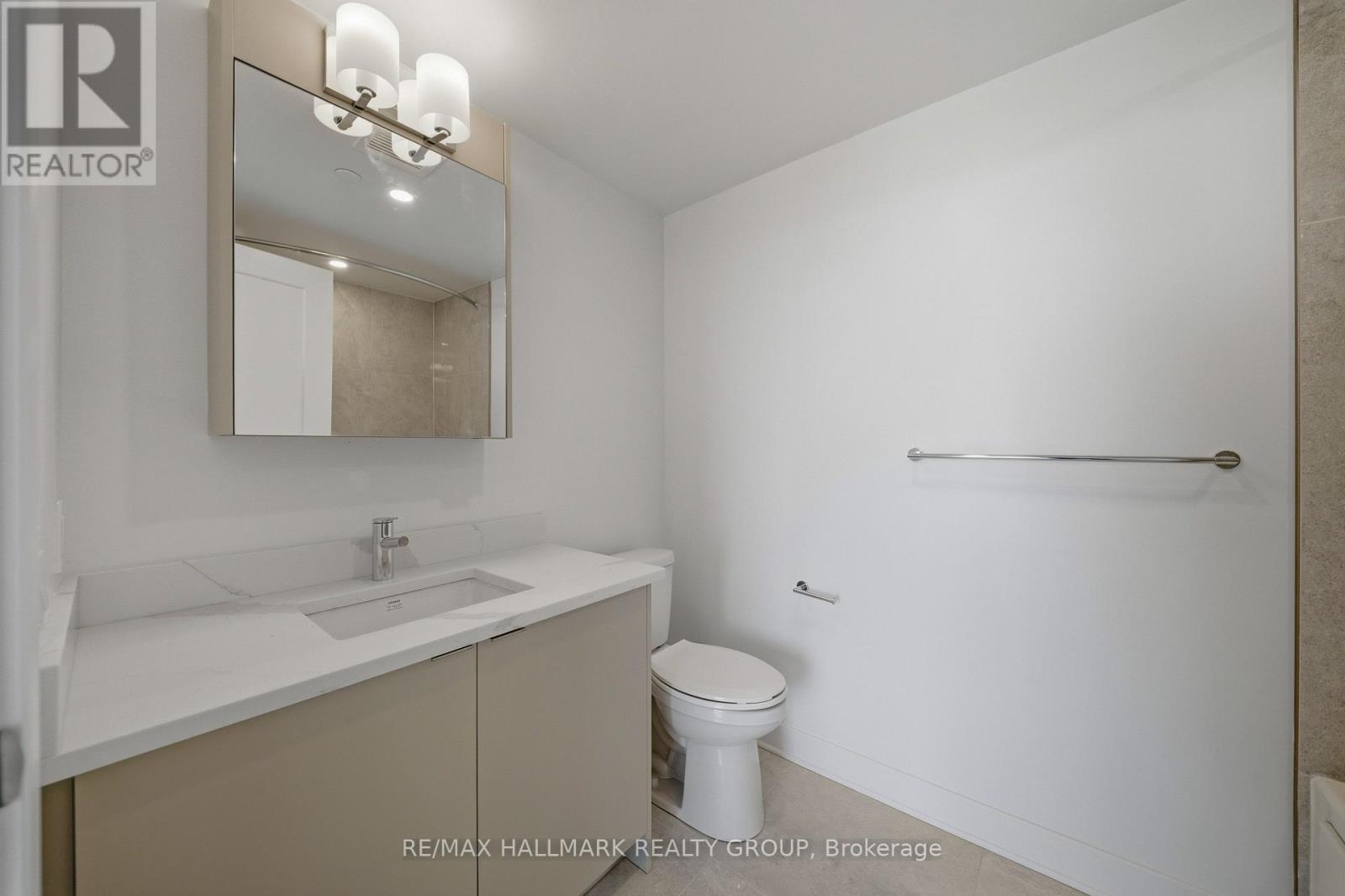 2603 - 180 George Street Property Photo 16