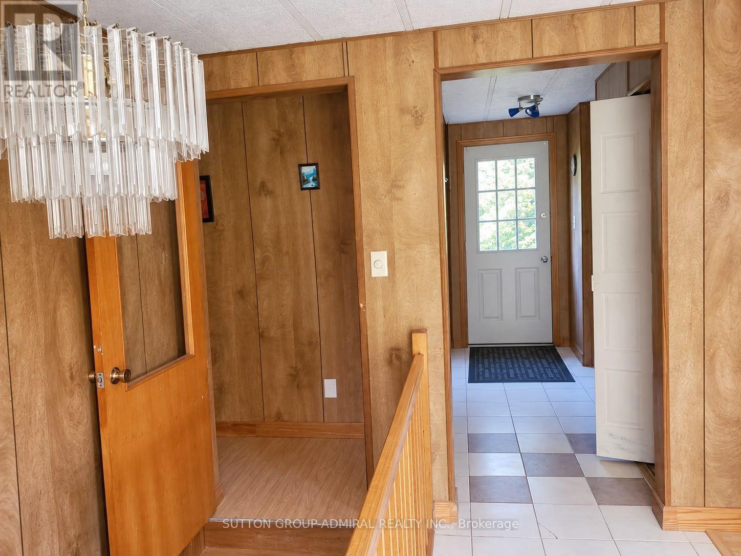 1019 Loyalist Drive Property Photo 7