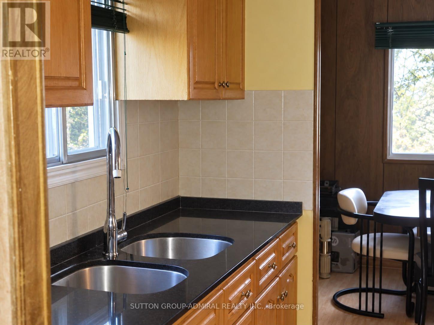 1019 Loyalist Drive Property Photo 8
