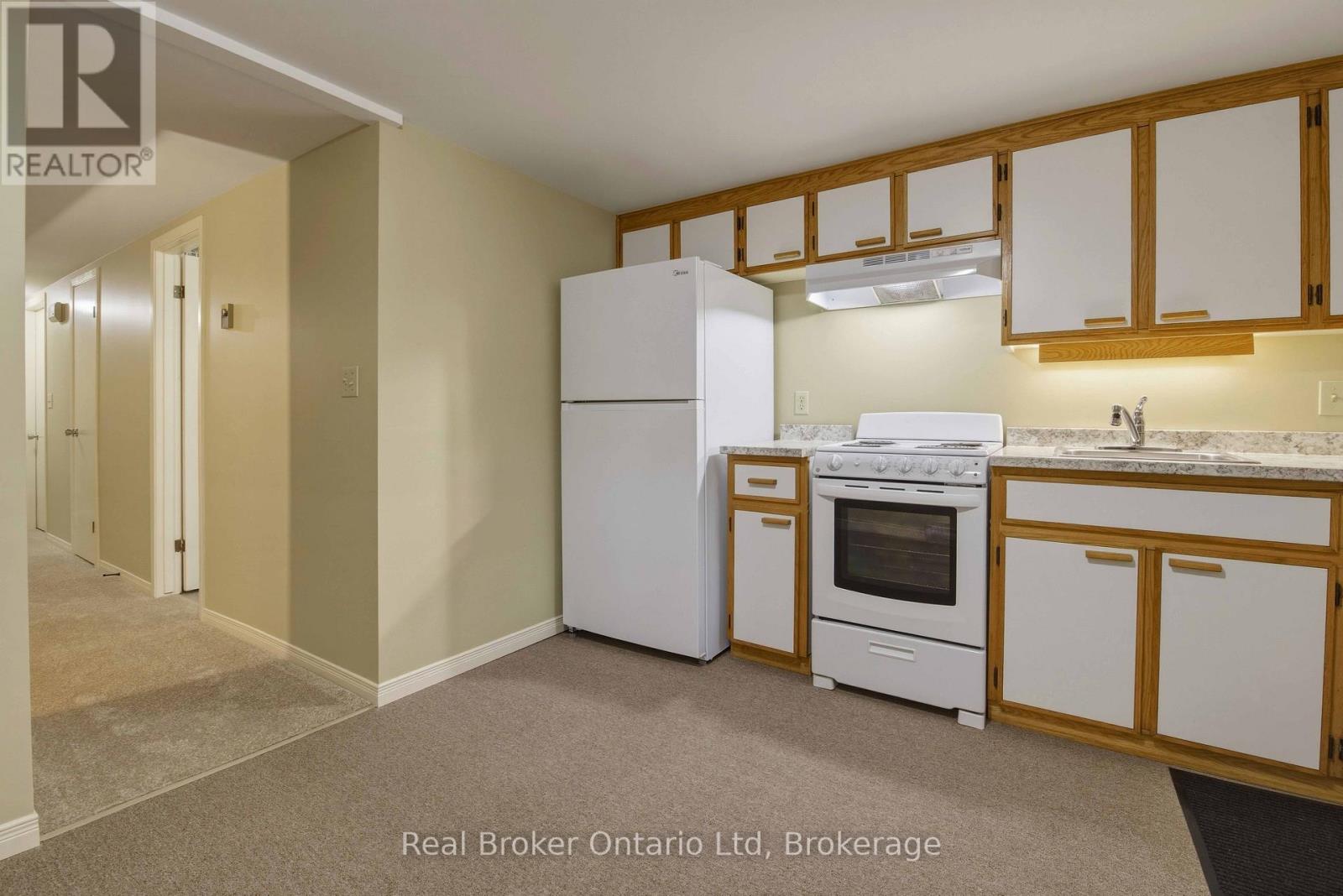 940 5th Avenue E Property Photo 8
