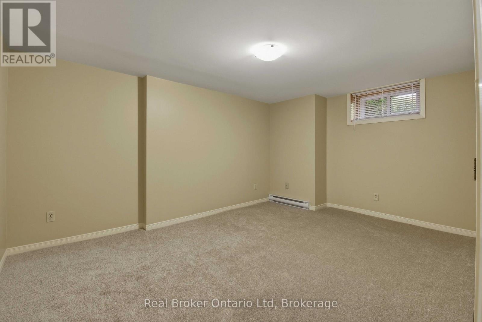 940 5th Avenue E Property Photo 15