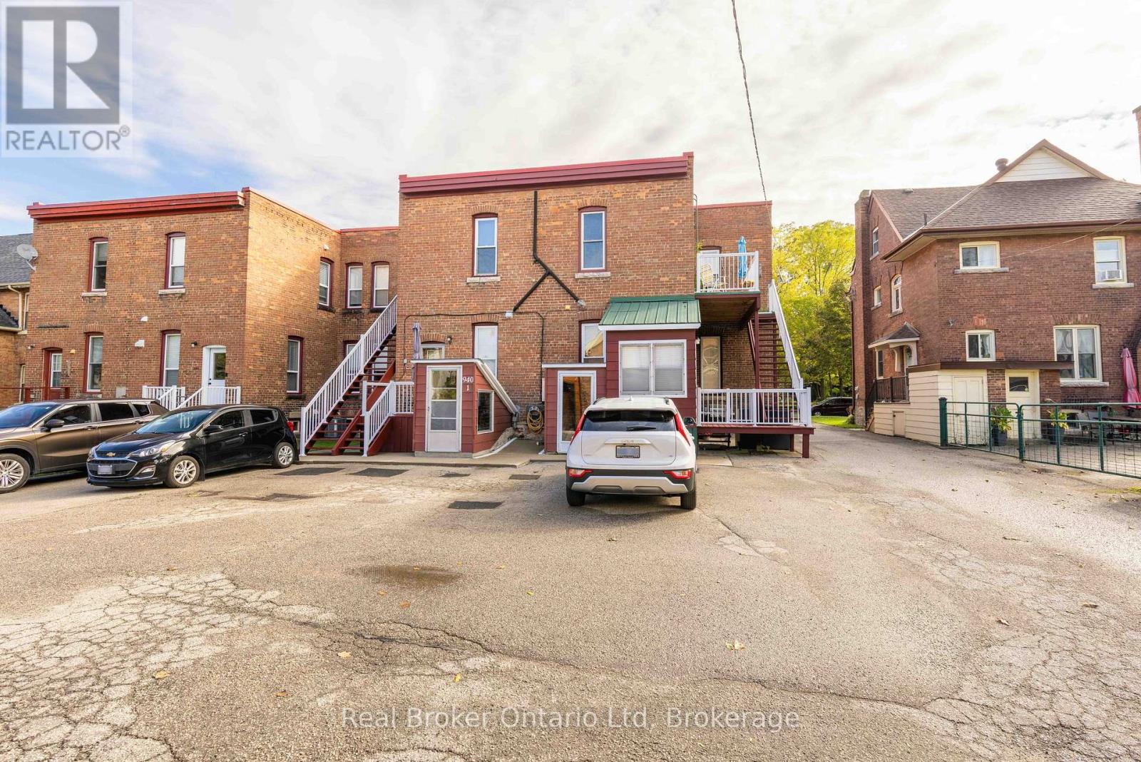 940 5th Avenue E Property Photo 20