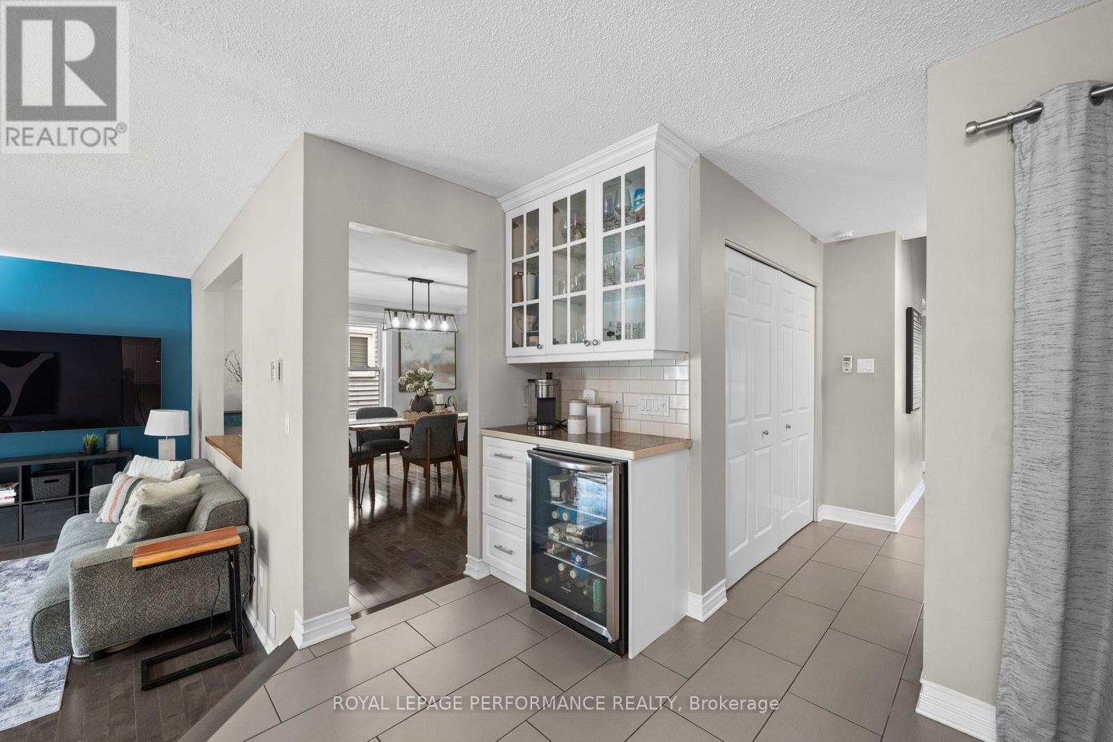 550 Foxview Place Property Photo 16