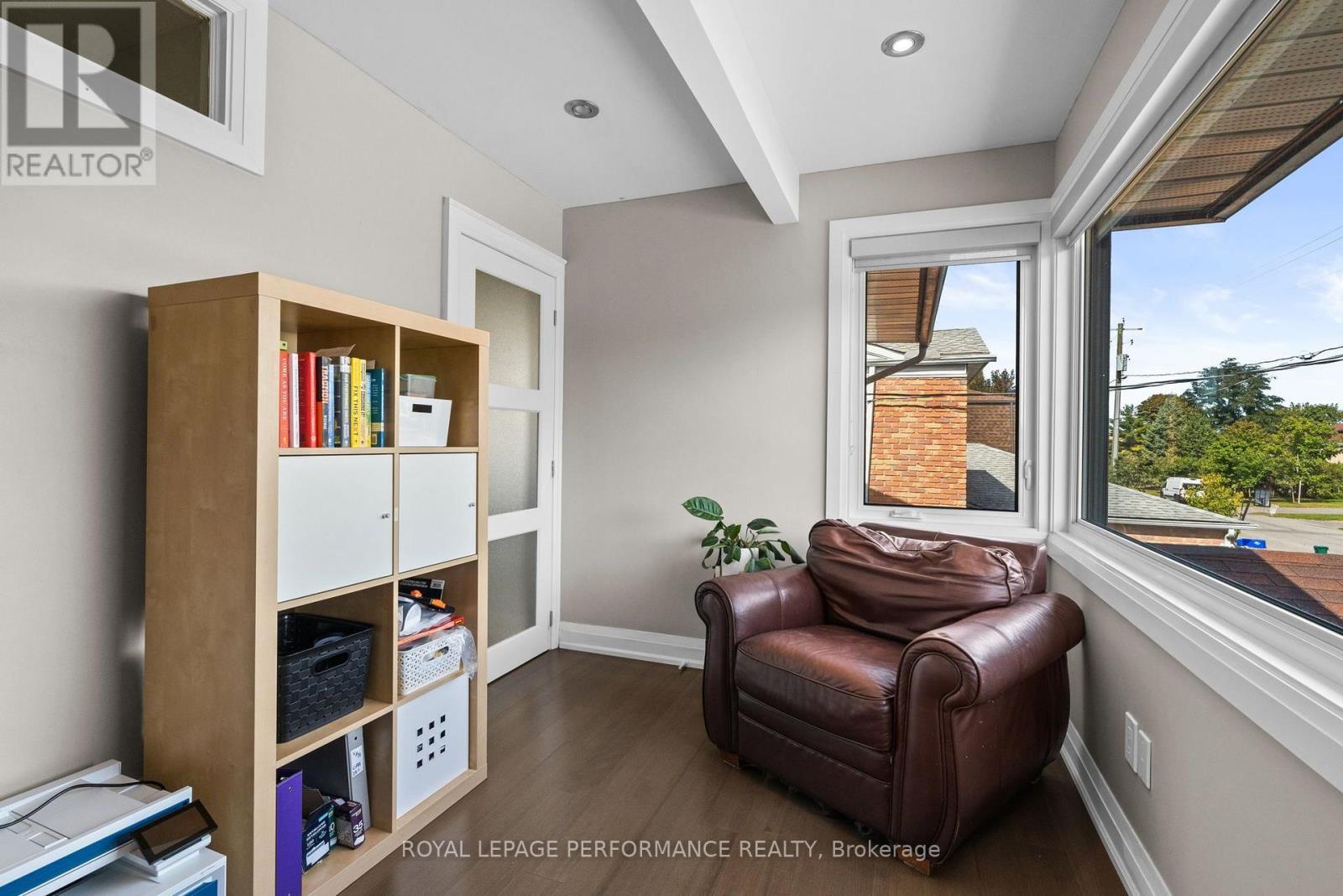 550 Foxview Place Property Photo 27