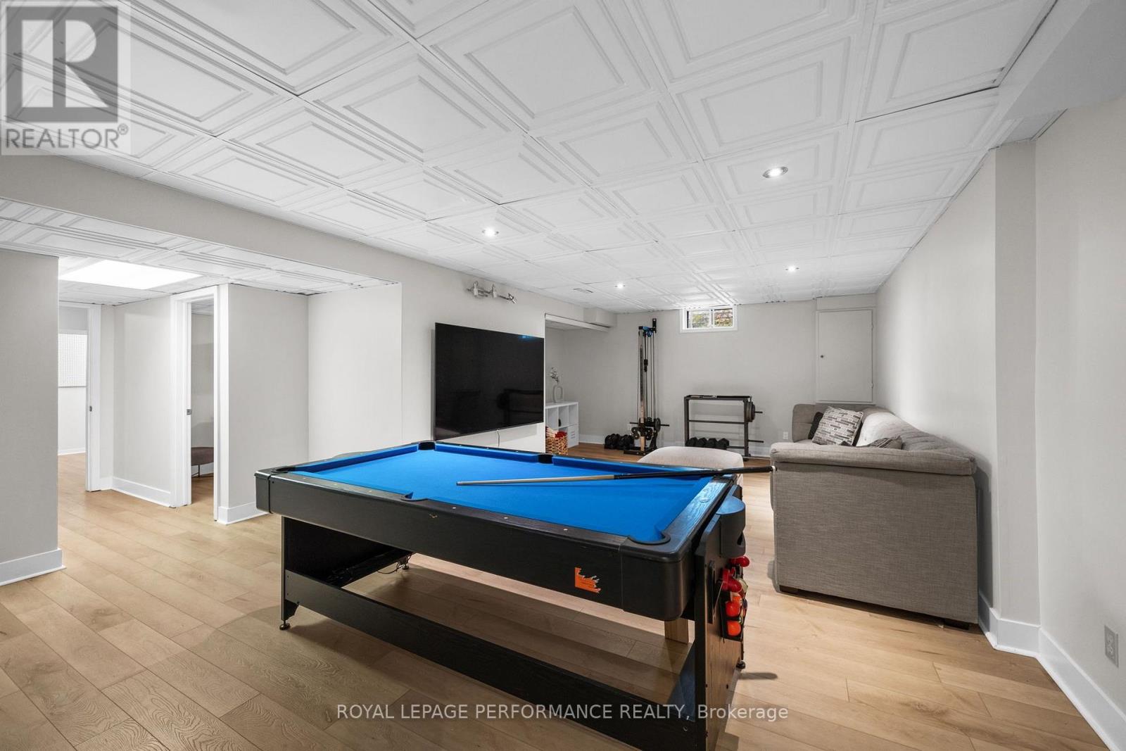 550 Foxview Place Property Photo 34