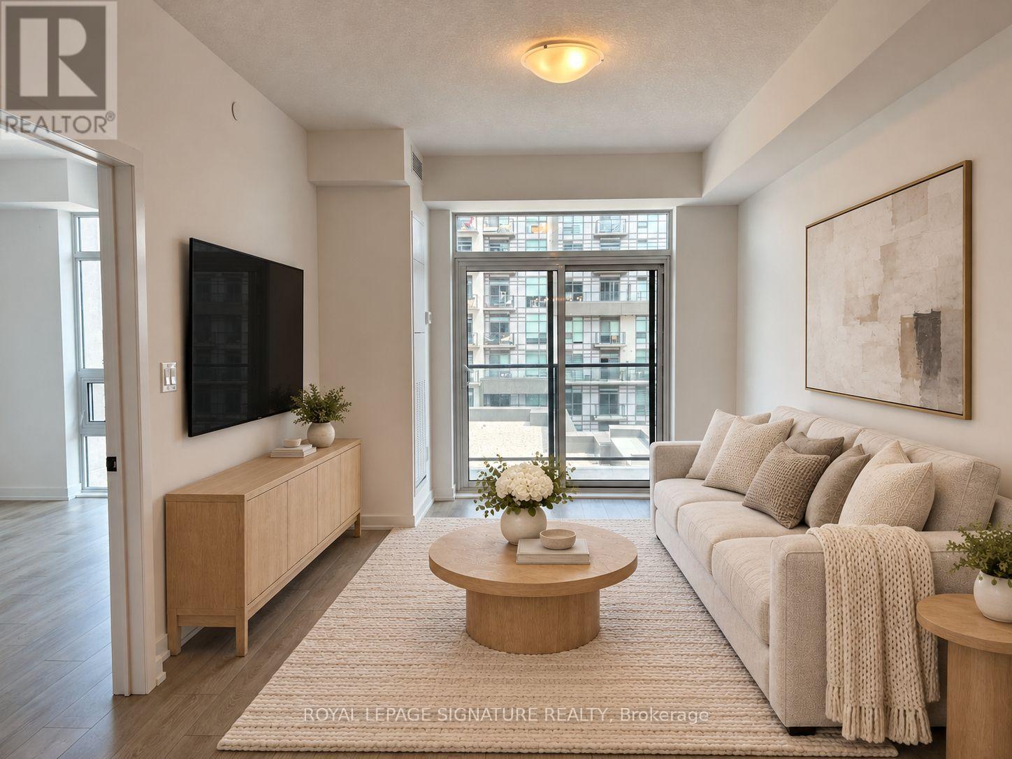 807 - 460 Dundas Street E Property Photo 2
