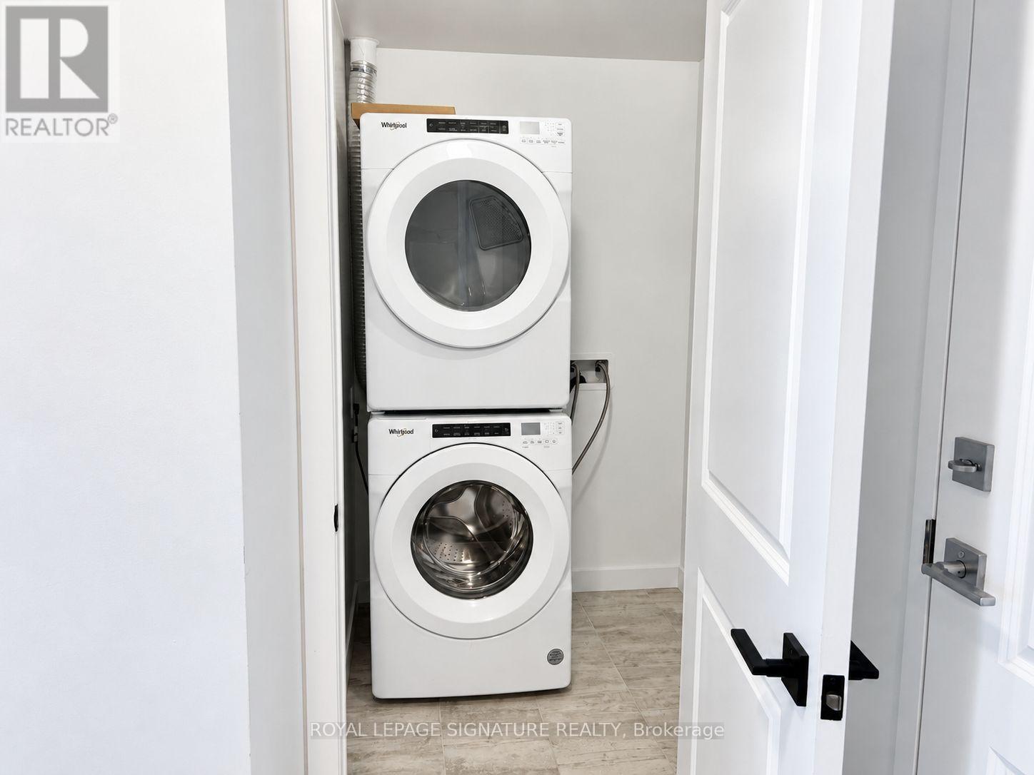 807 - 460 Dundas Street E Property Photo 9