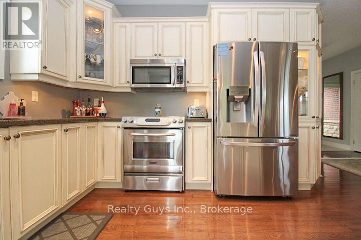16 Crescent Moon Lane Property Photo 22