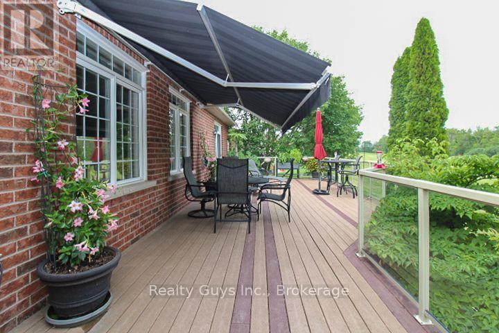 16 Crescent Moon Lane Property Photo 28