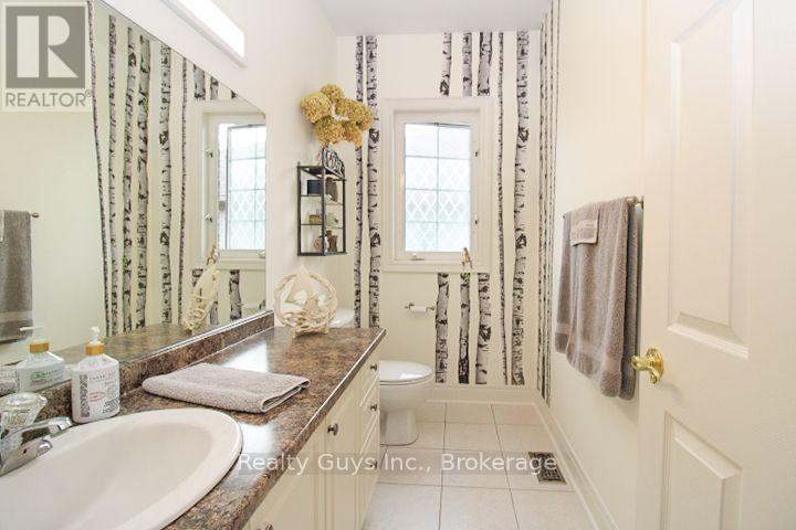 16 Crescent Moon Lane Property Photo 38