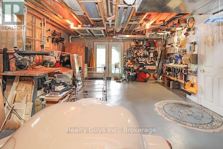 16 Crescent Moon Lane Property Photo 50