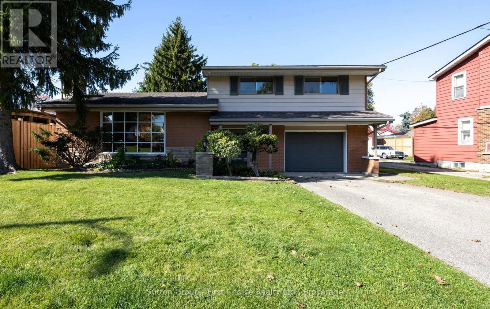 12 MCCULLOCH STREET Property Image