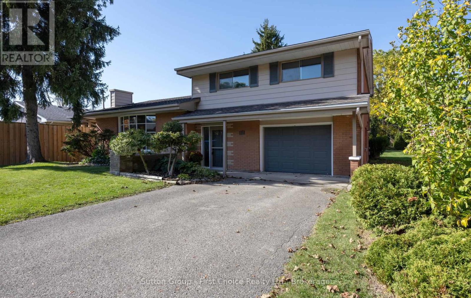 12 Mcculloch Street Property Photo 2