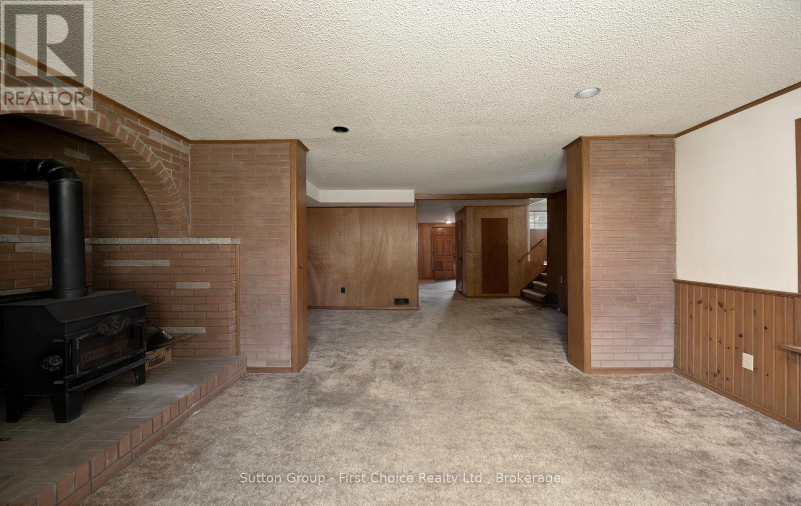 12 Mcculloch Street Property Photo 18