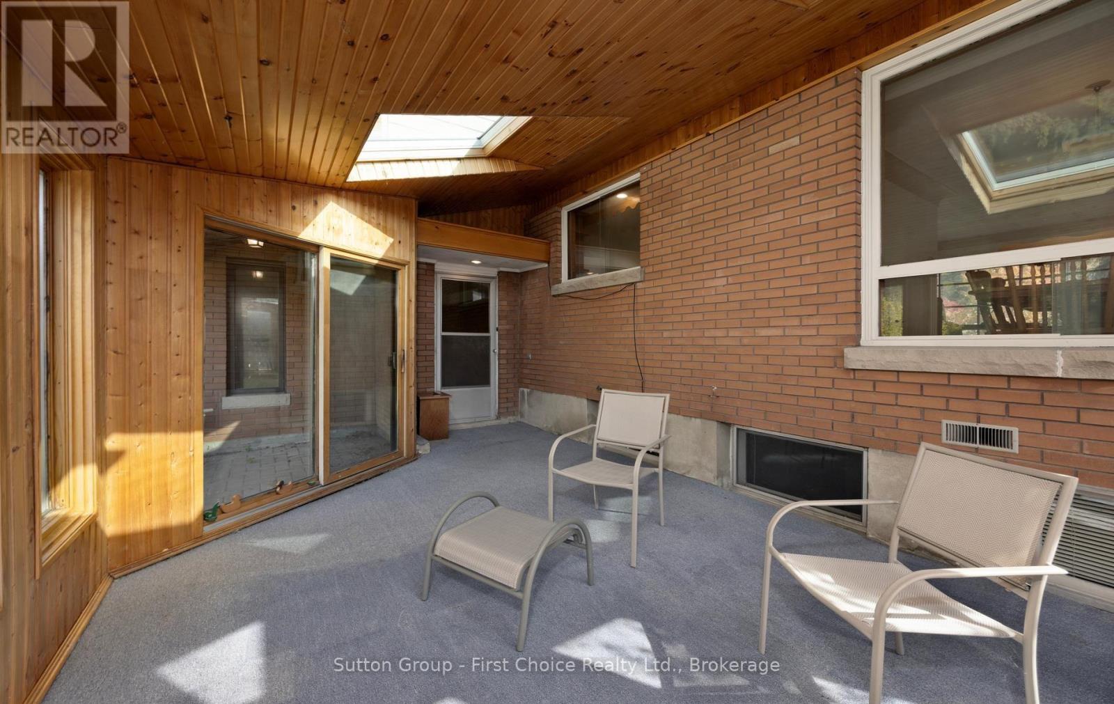12 Mcculloch Street Property Photo 24