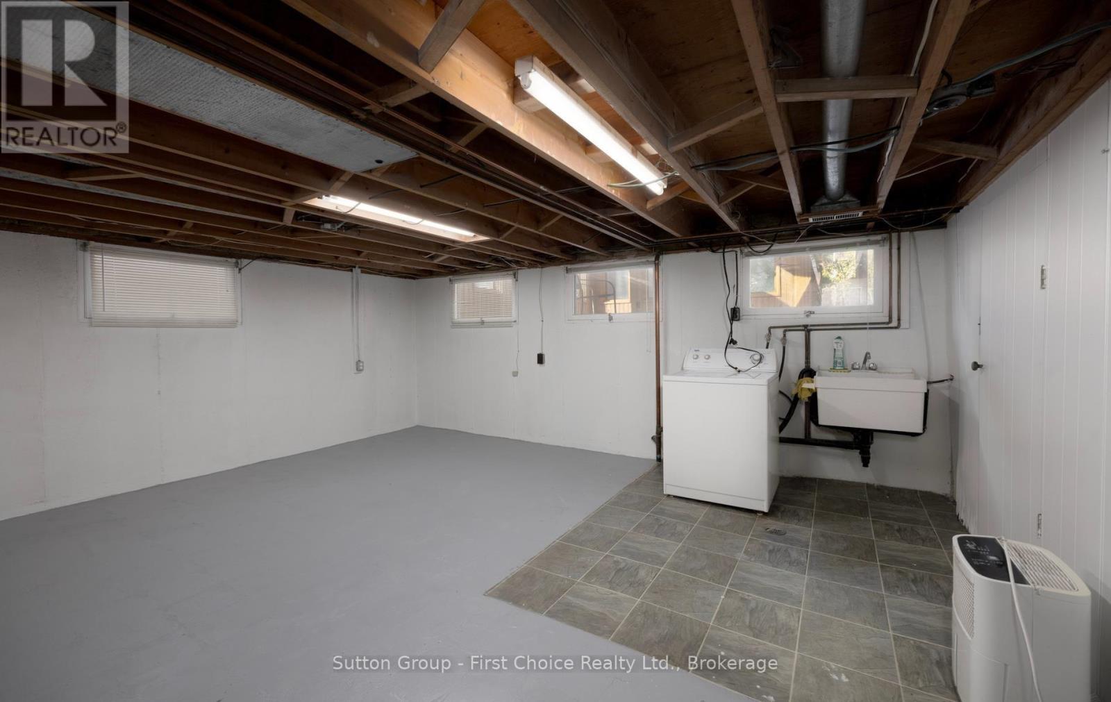 12 Mcculloch Street Property Photo 33