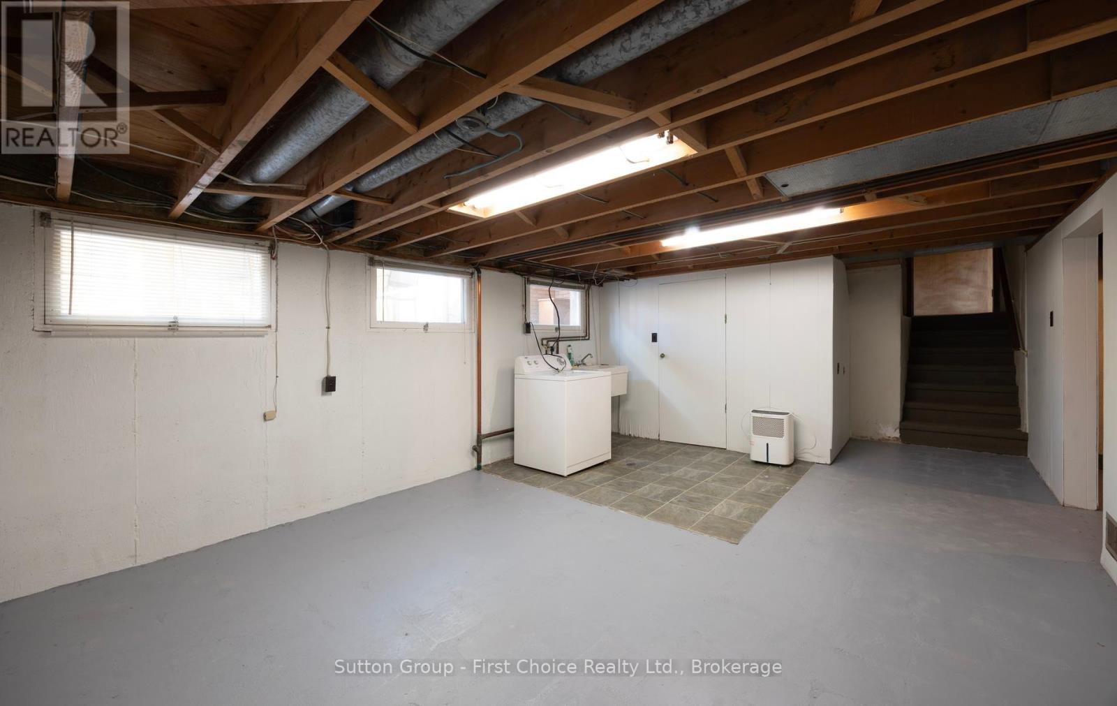 12 Mcculloch Street Property Photo 34