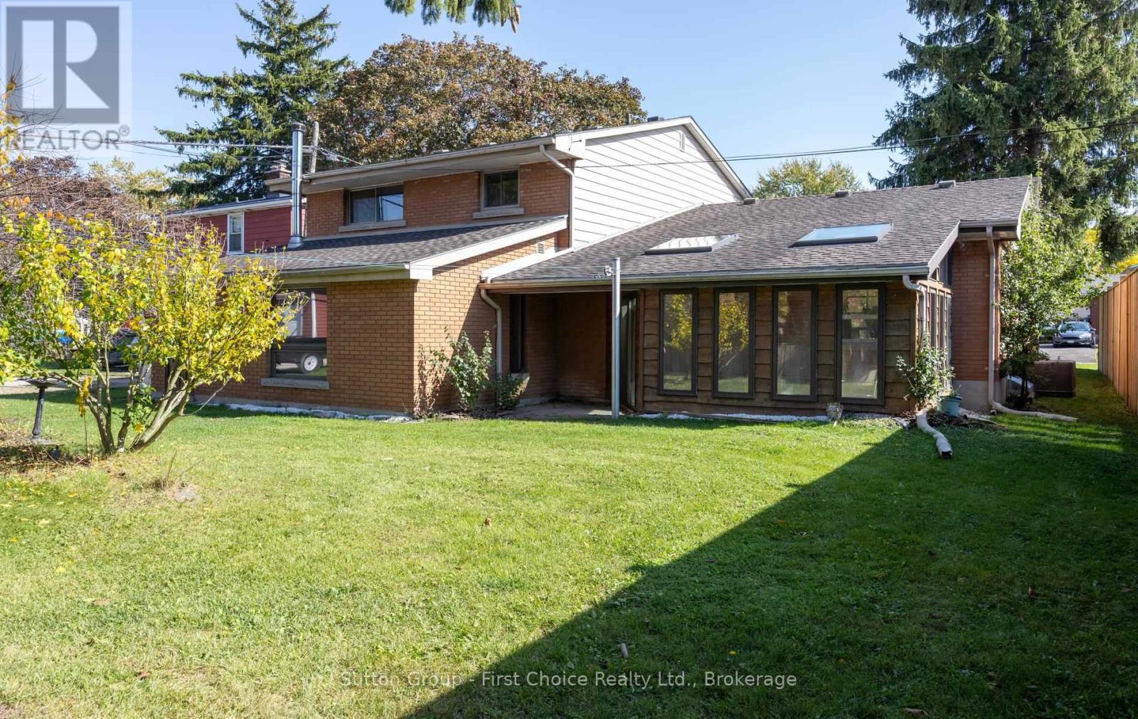 12 Mcculloch Street Property Photo 38