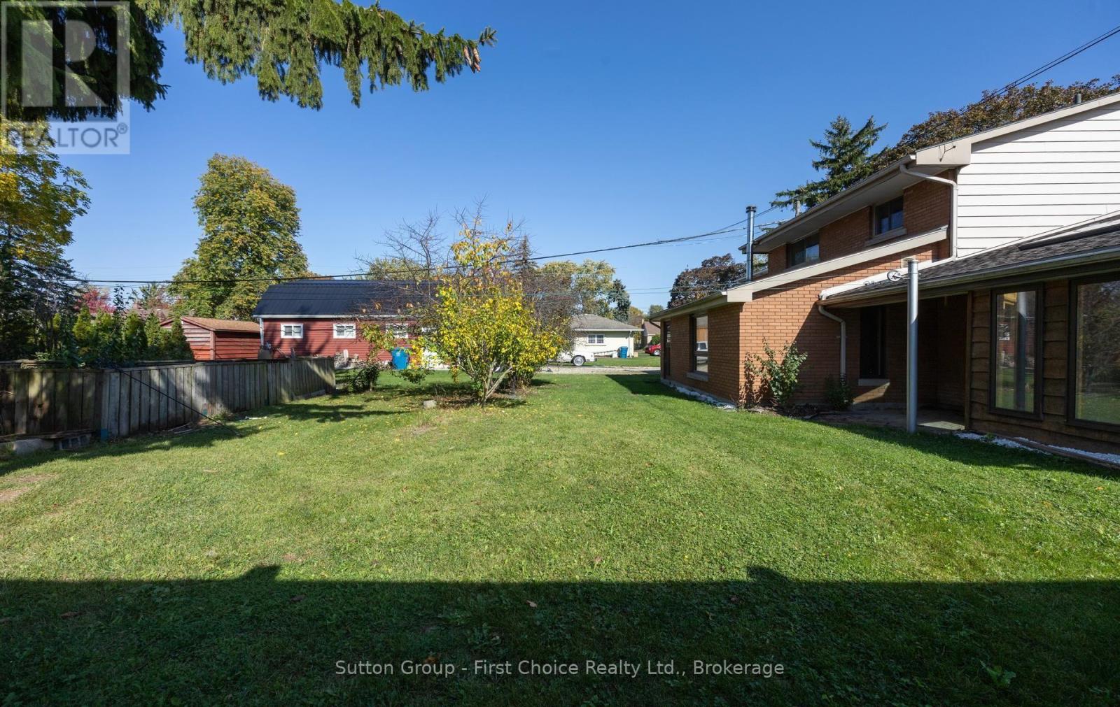 12 Mcculloch Street Property Photo 39
