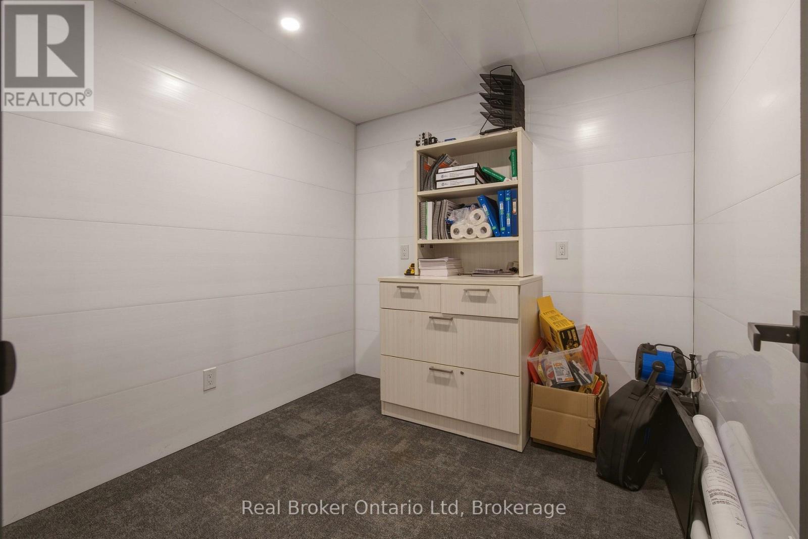 2280 20th Avenue E Property Photo 16