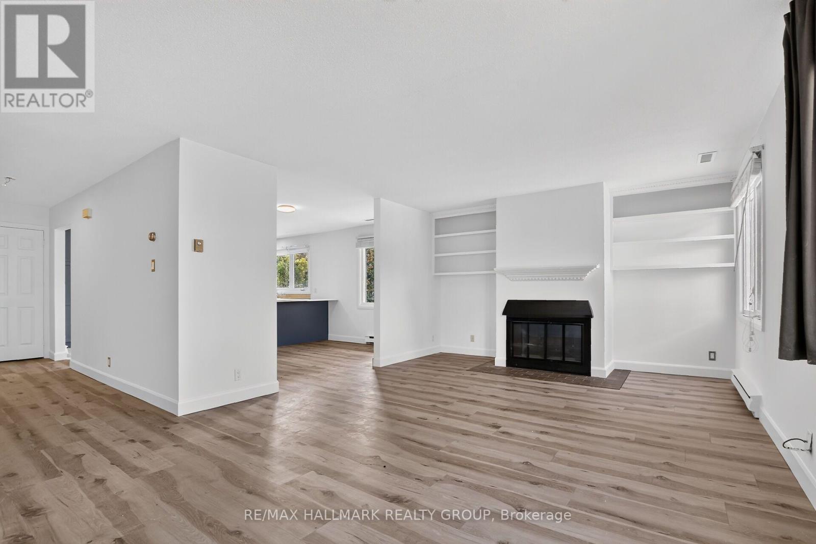 12 - 207 Stratas Court Property Photo 7