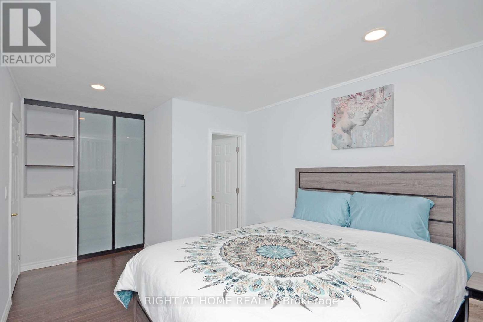 7123 Barto Crescent Property Photo 21