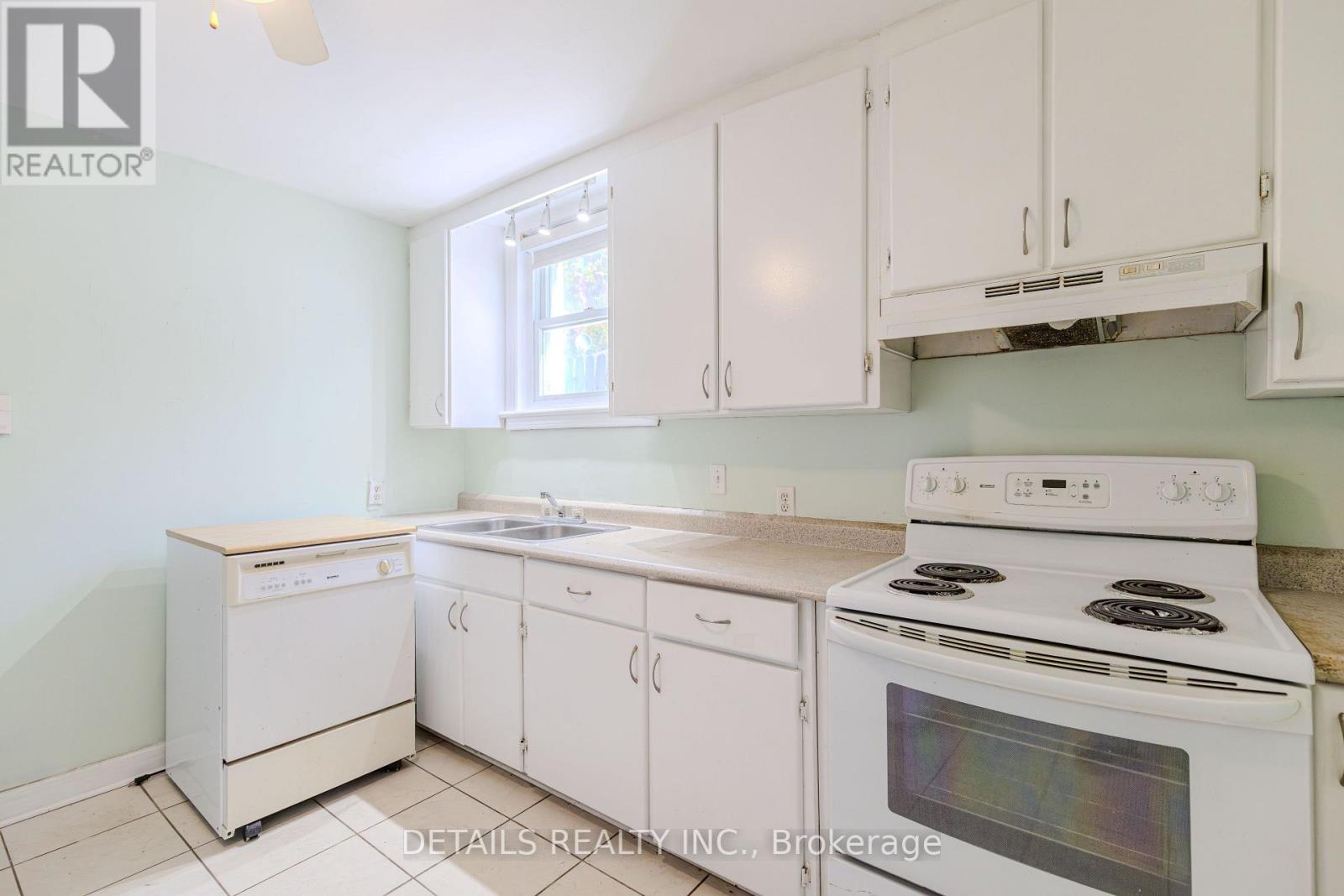 285 Columbus Avenue Property Photo 27