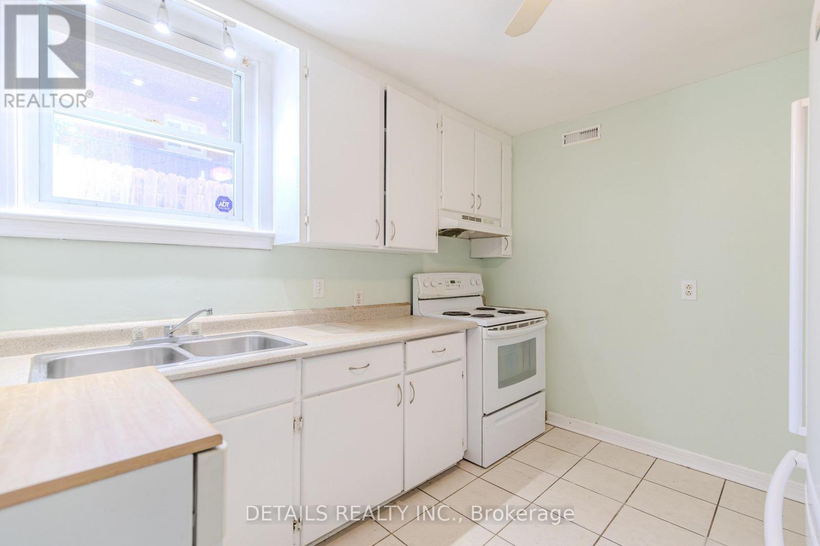285 Columbus Avenue Property Photo 29