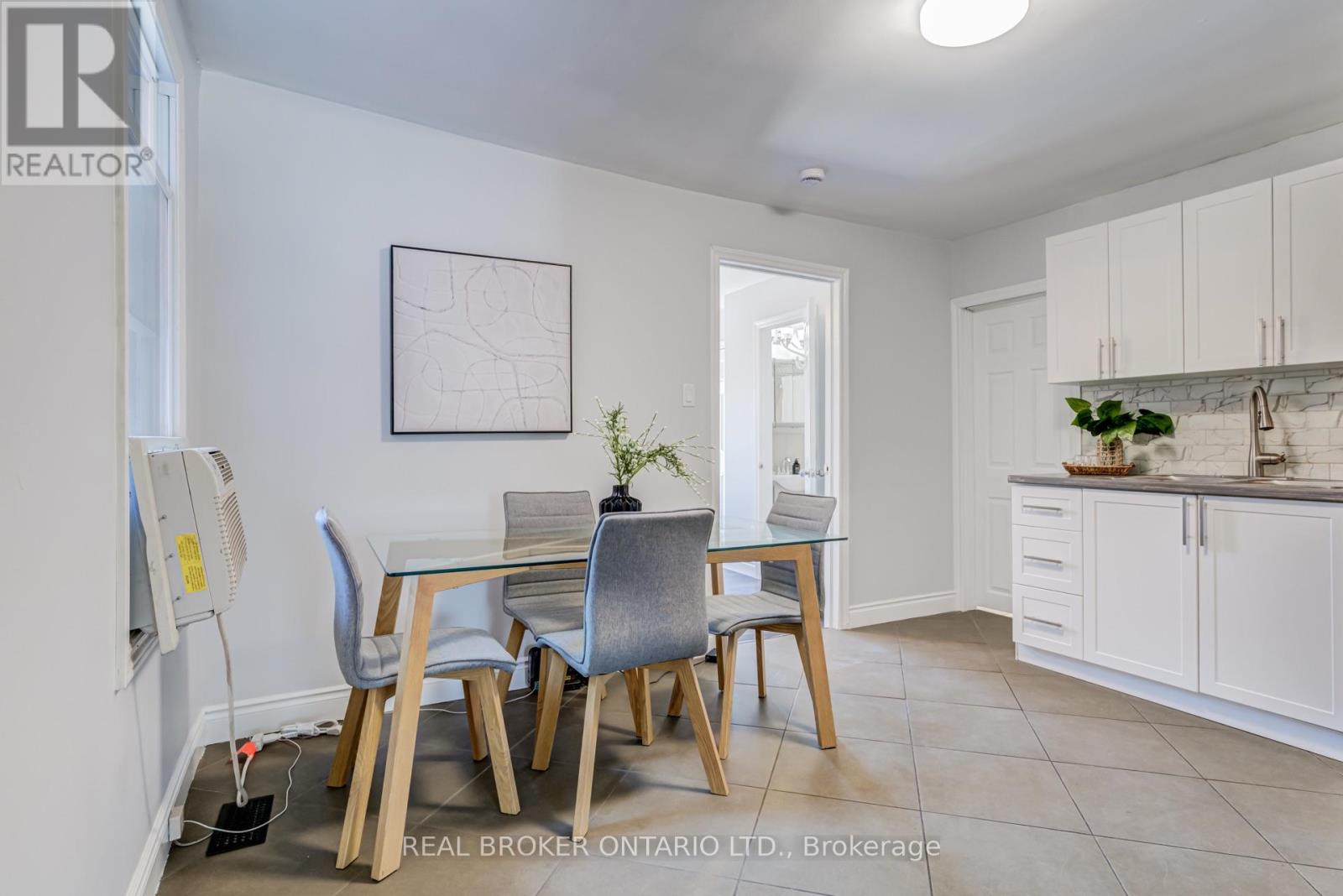 127 Barnesdale Avenue N Property Photo 11