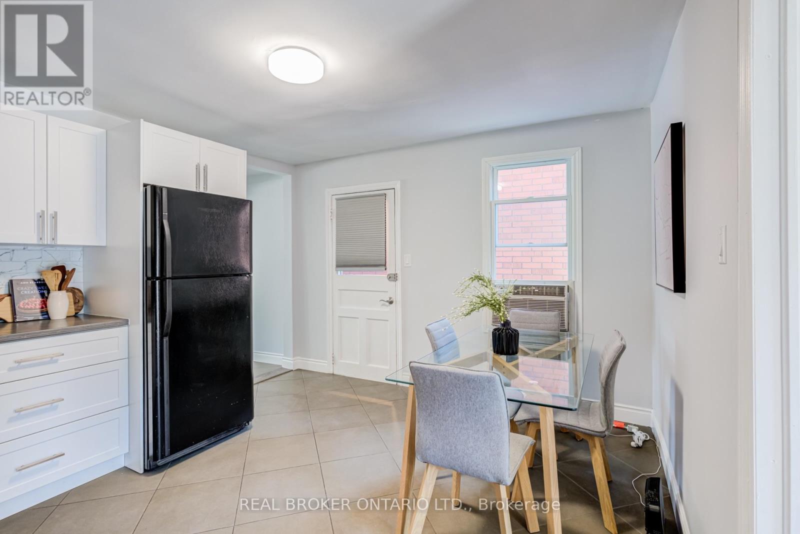 127 Barnesdale Avenue N Property Photo 12