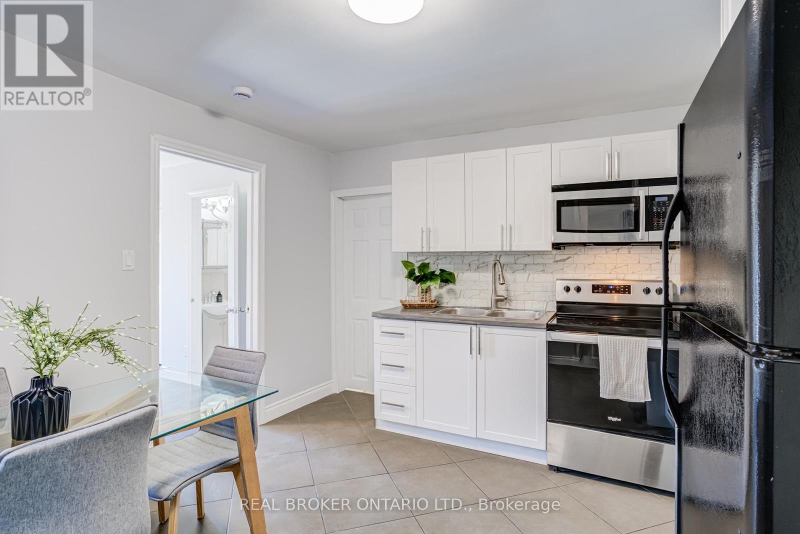127 Barnesdale Avenue N Property Photo 15