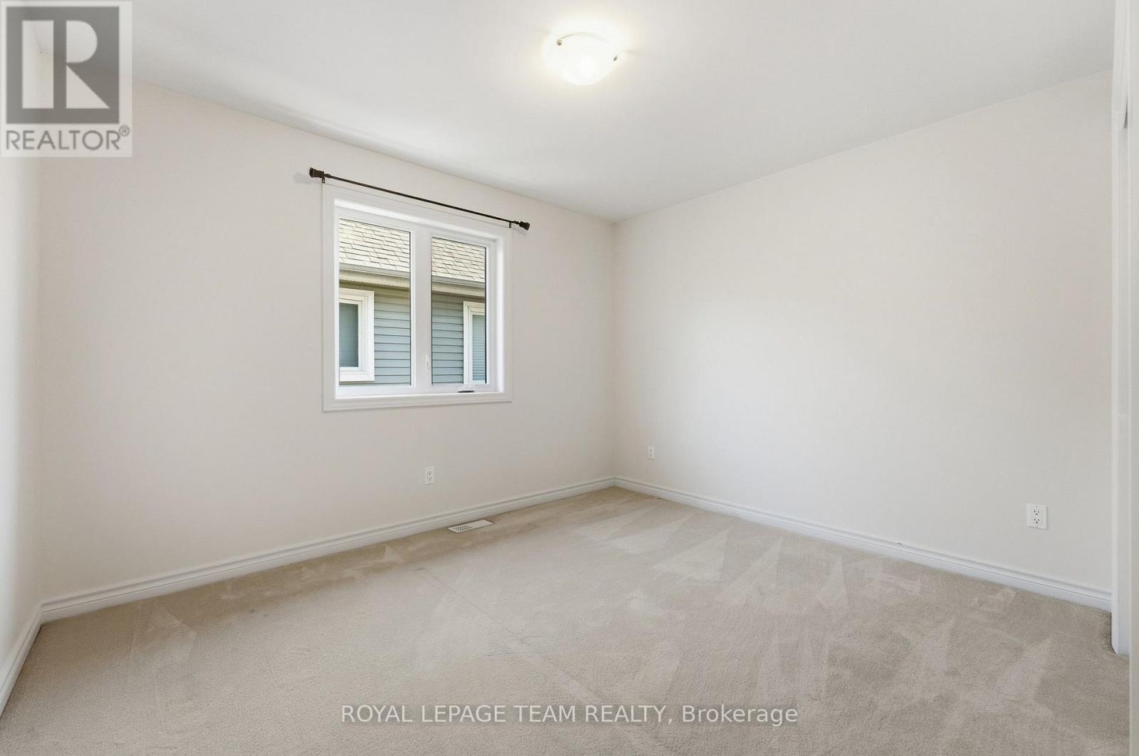 708 Eagle Crest Heights Property Photo 27