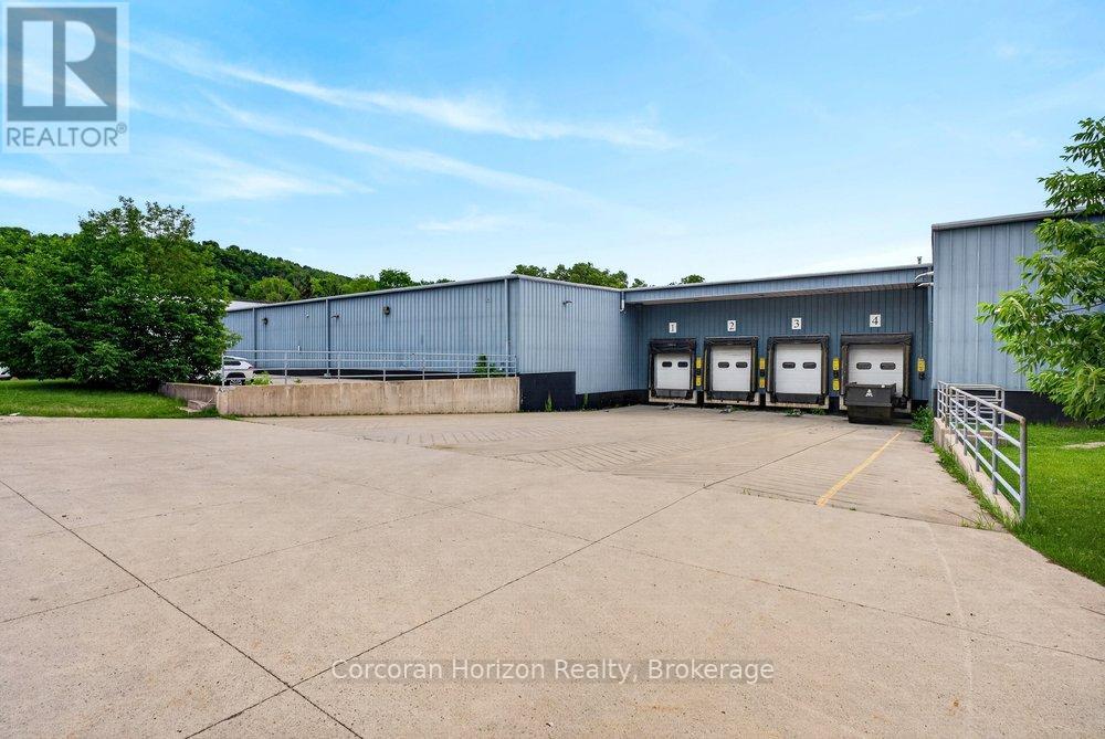 4 - 47 Head Street Property Photo 10
