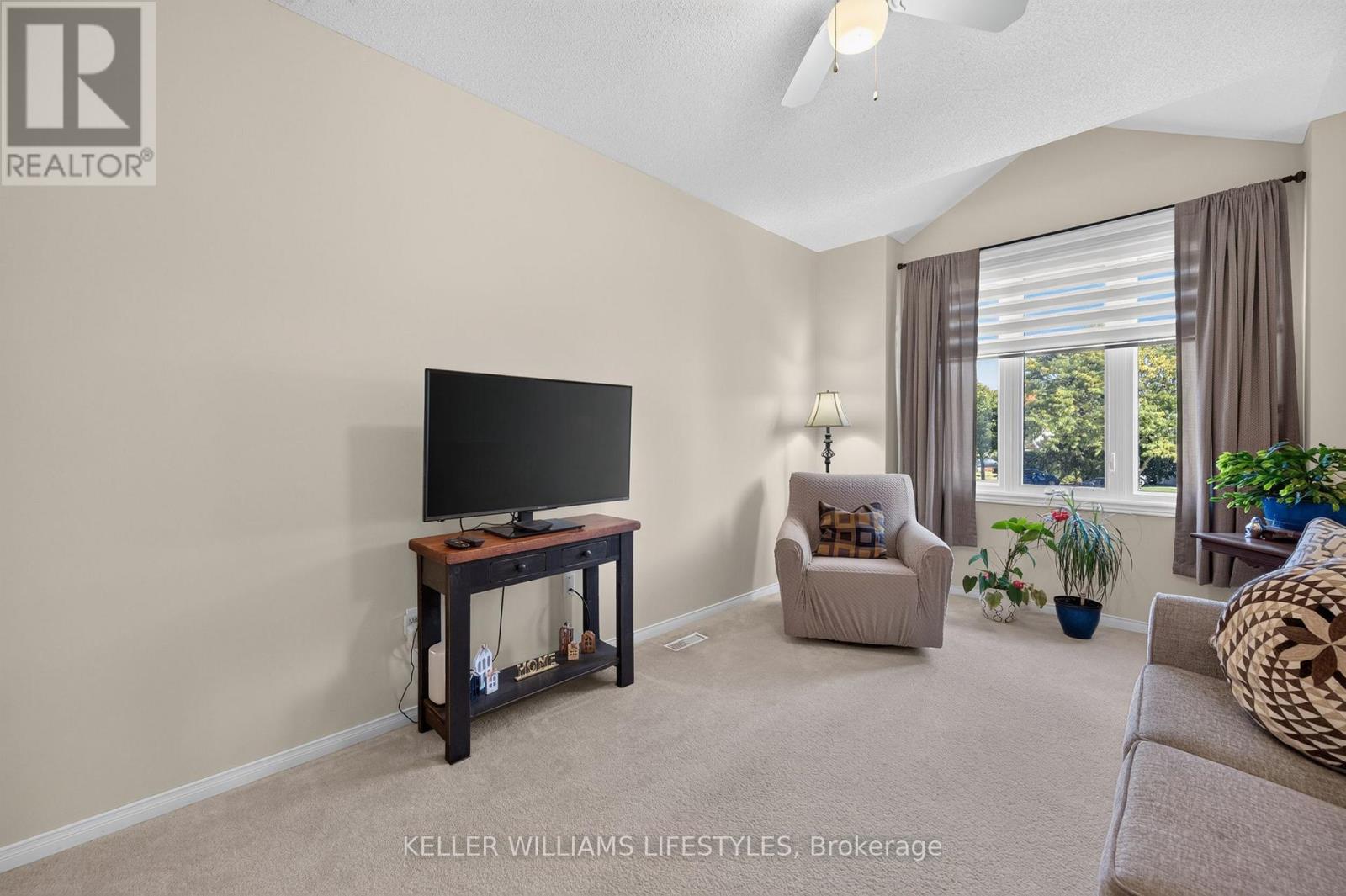 510 Blackwater Place Property Photo 16