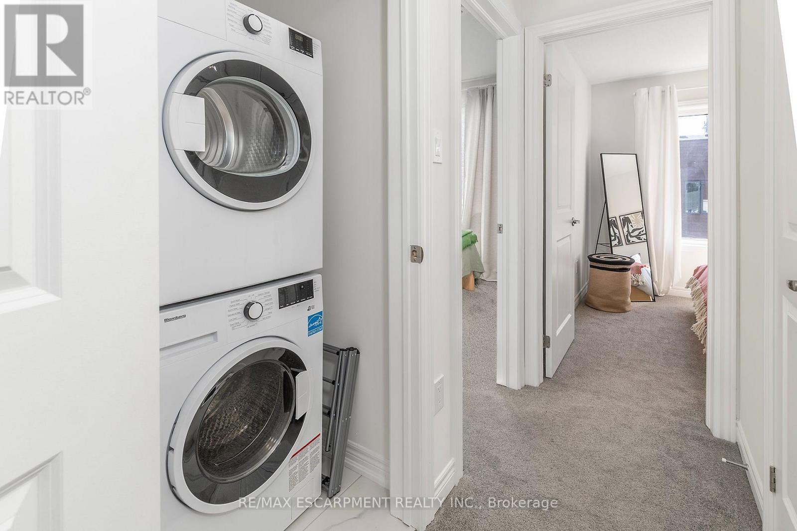 31 Dryden Lane Property Photo 18